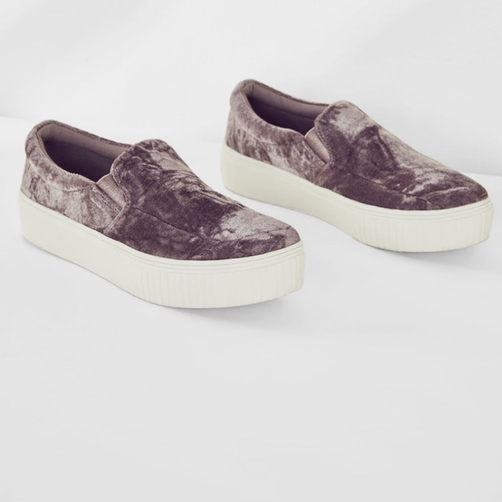Fabletics Purple Crush Velvet Slip On Platform Shoes